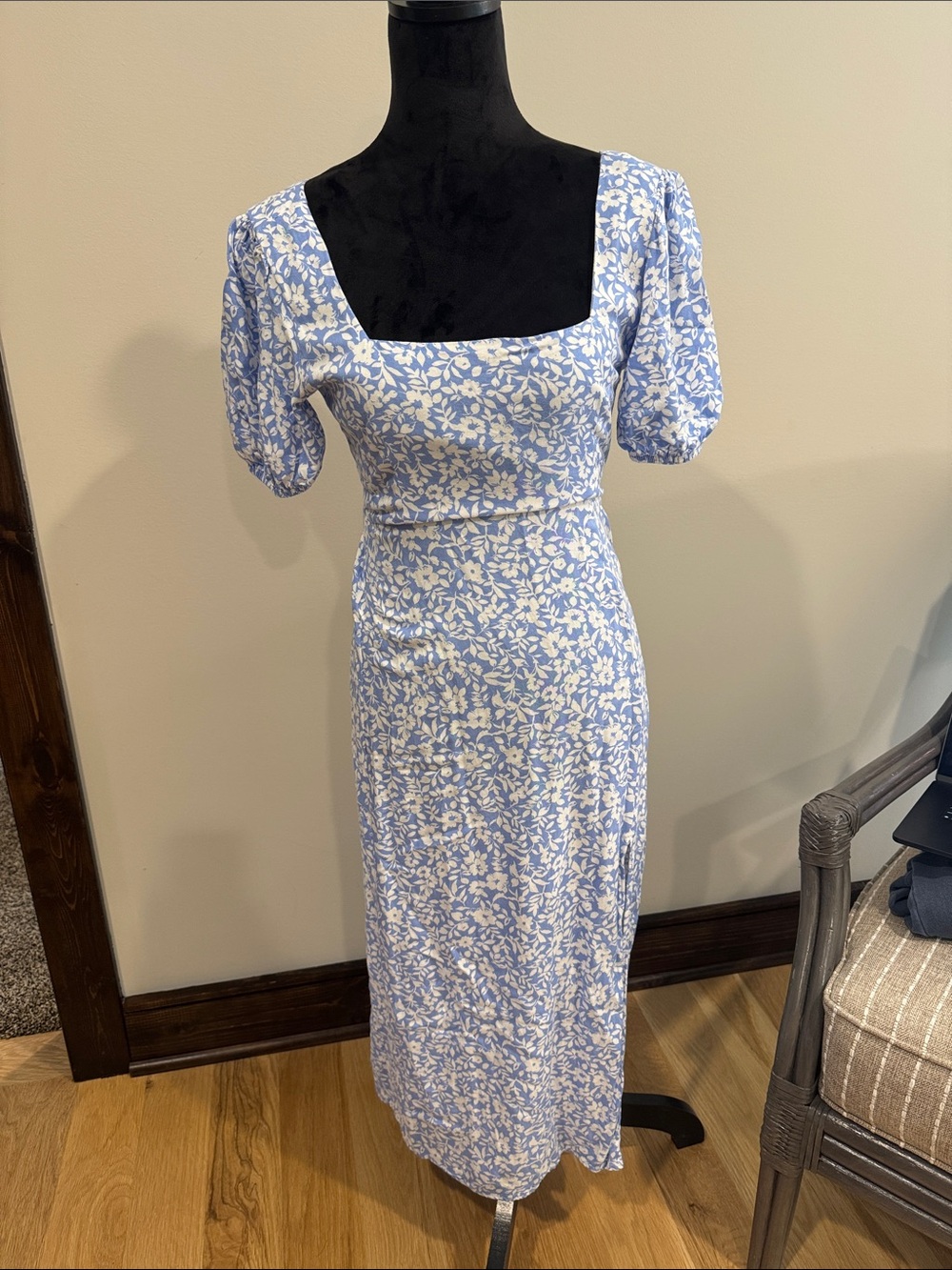 Square Neck Puff Sleeve Midi Dress in Light Blue Floral